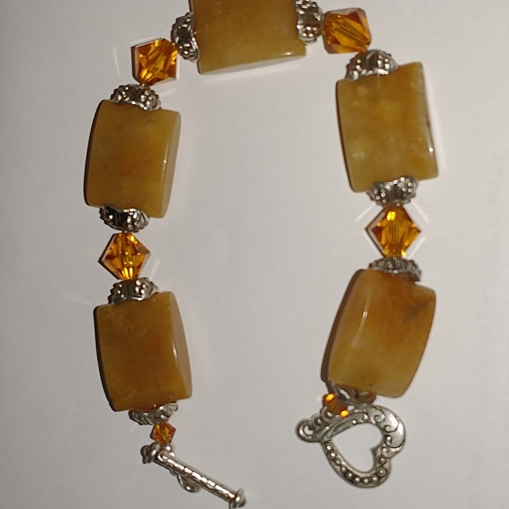 Bracelet Amber stone.
